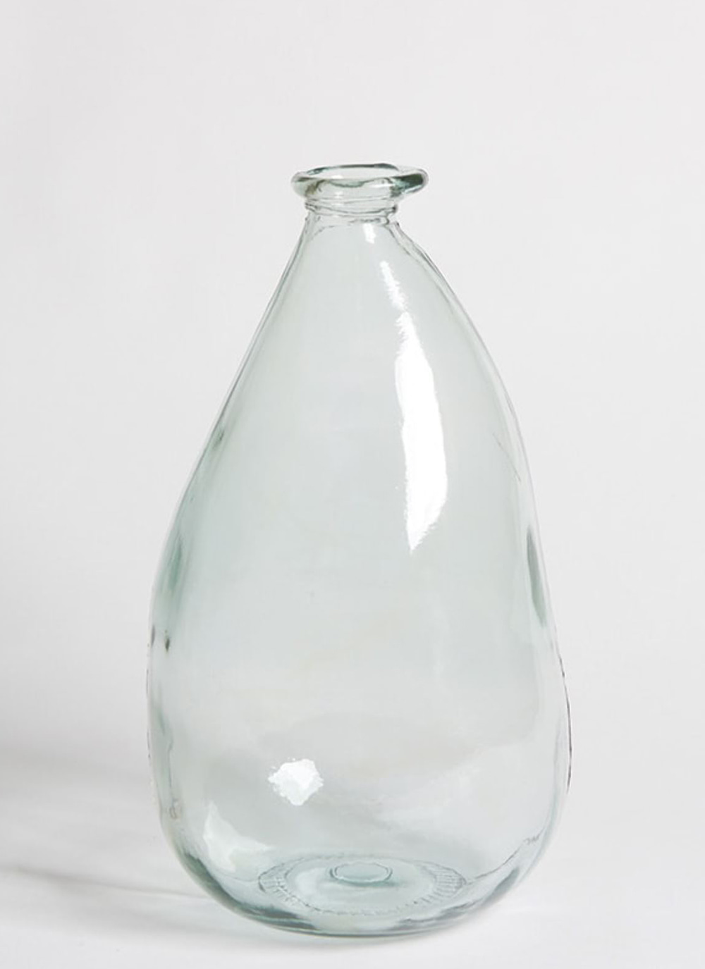 100 % recycled glass bottle